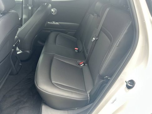 New 2026 Genesis GV60 RWD image 21