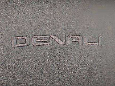 Used 2019 GMC Yukon XL Denali w/ Denali Ultimate Package AWD/4WD image 66
