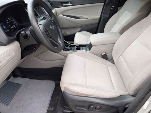 Used 2016 Hyundai Tucson SE w/ Option Group 02 image 15