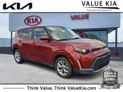 Certified 2023 Kia Soul LX w/ LX Technology Package