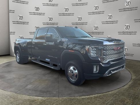 Used 2020 GMC Sierra 3500 Denali w/ Denali Ultimate Package image 7
