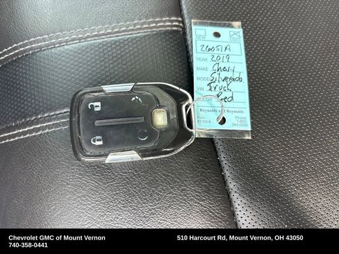 Used 2019 Chevrolet Silverado 1500 High Country w/ Technology Package image 31