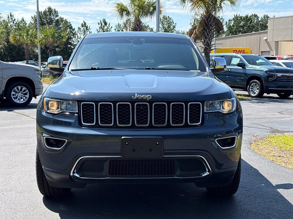 Used 2020 Jeep Grand Cherokee Limited AWD/4WD image 2
