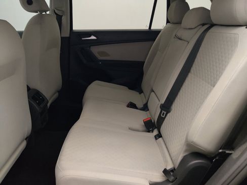 Used 2020 Volkswagen Tiguan S FWD image 18