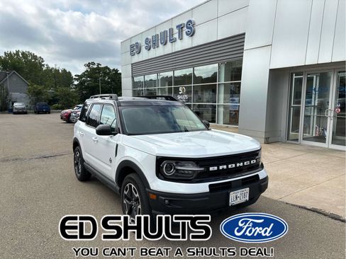 Used 2024 Ford Bronco Sport Outer Banks w/ Tech Package AWD/4WD image 1