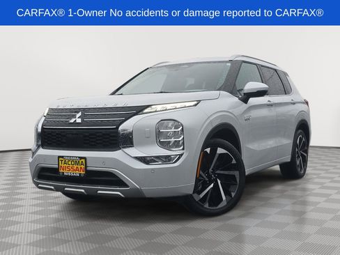 Used 2023 Mitsubishi Outlander SEL image 1