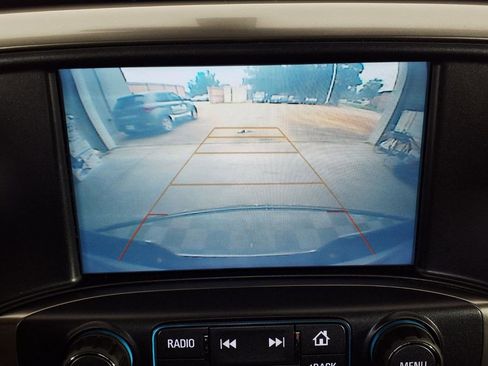 Used 2018 Chevrolet Silverado 1500 LT w/ Texas Edition AWD/4WD image 15