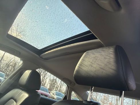 Used 2024 Honda Civic Touring image 41