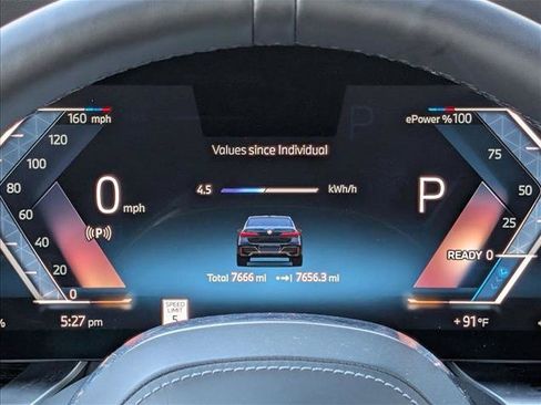 Used 2025 BMW i7 eDrive50 w/ M Sport Package RWD image 11