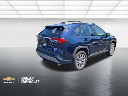 Used 2025 Toyota RAV4 Limited w/ Advanced Technology Package AWD/4WD image 3