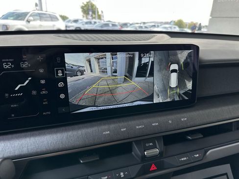 New 2026 Kia EV9 Wind AWD/4WD image 17
