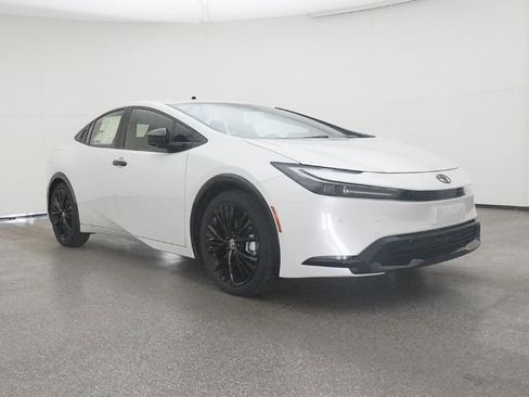 New 2026 Toyota Prius Plug-In Hybrid image 30