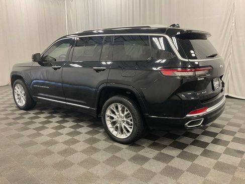 Used 2021 Jeep Grand Cherokee L Summit w/ Luxury Tech Group V AWD/4WD image 4
