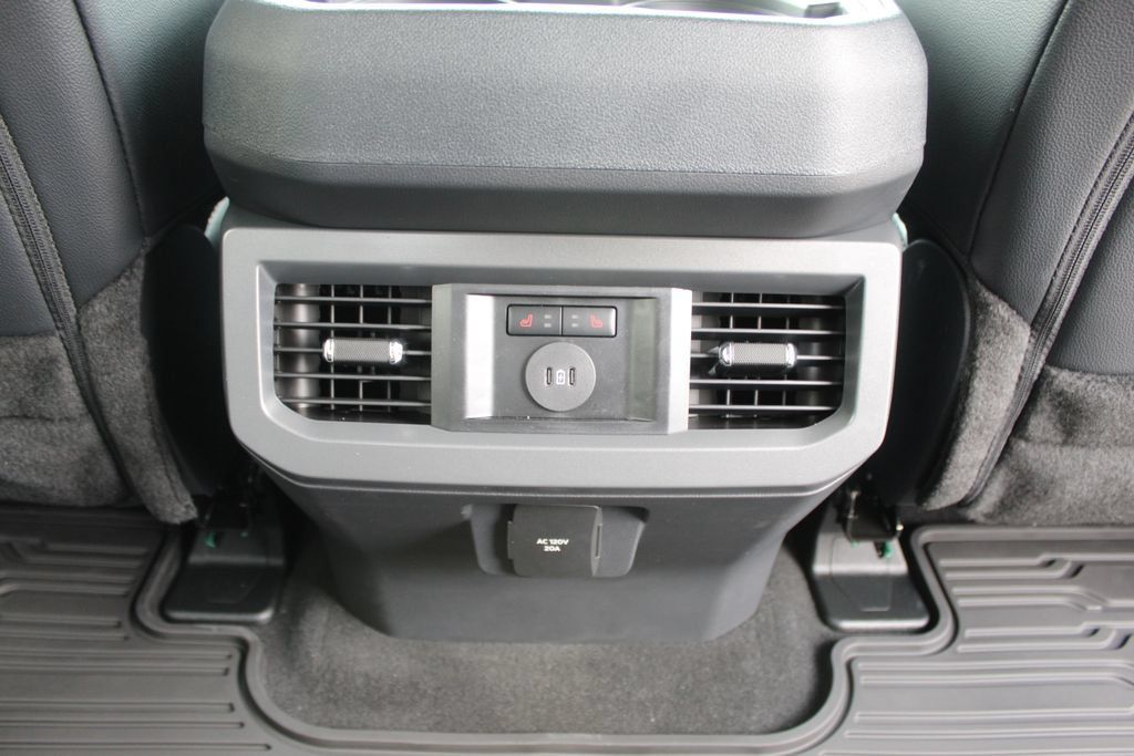 New 2026 Ford F350 Lariat w/ Lariat Ultimate Package AWD/4WD image 15