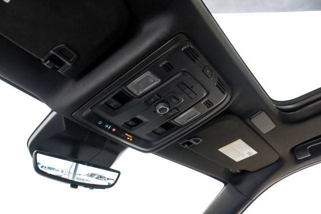 Used 2023 Cadillac Escalade Sport RWD image 39