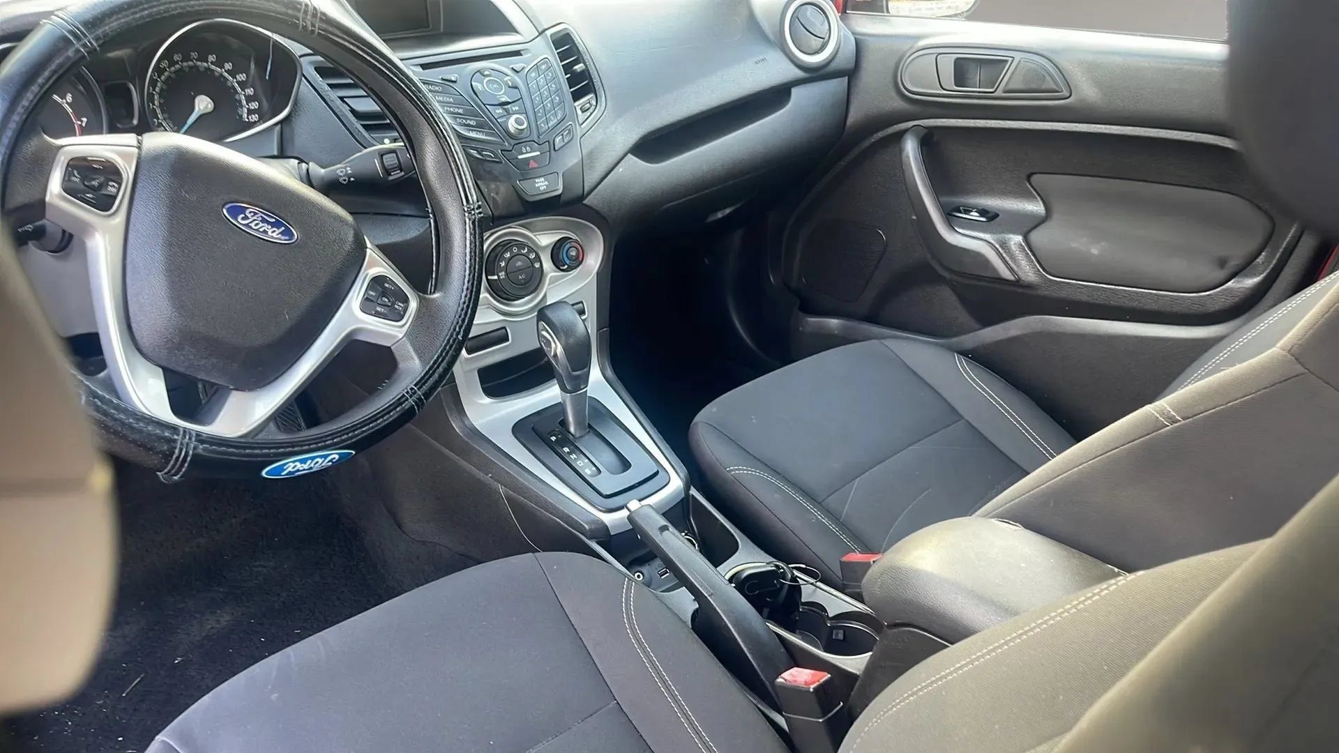 Used 2018 Ford Fiesta SE FWD image 26