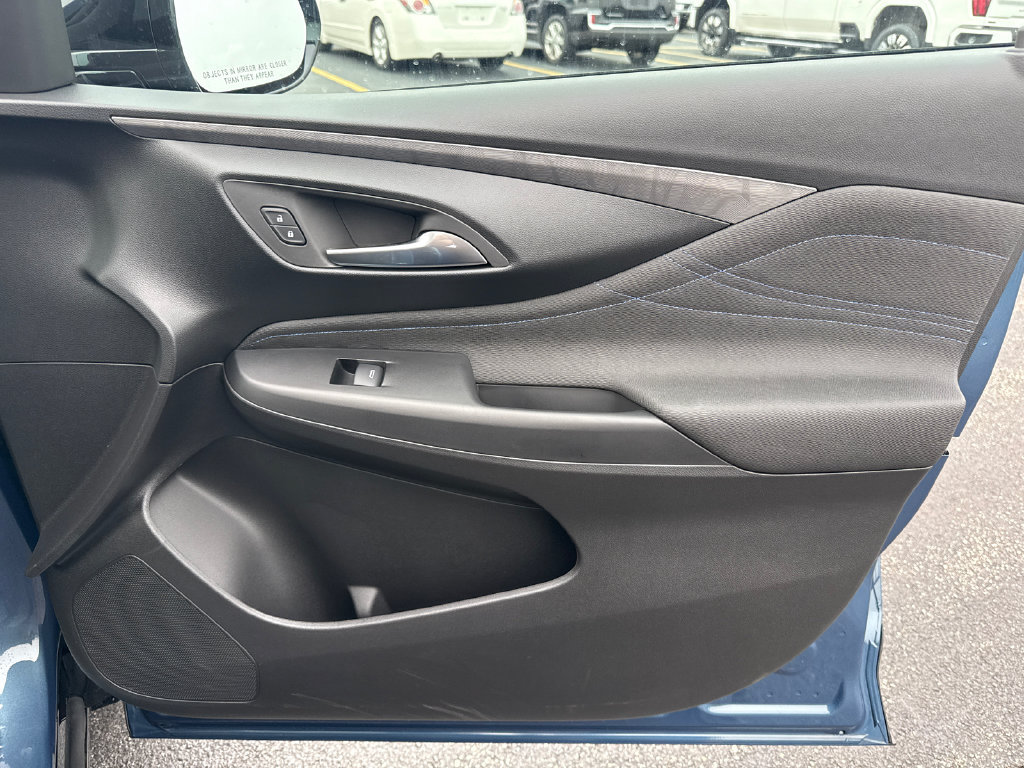 New 2026 Buick Envista Sport Touring w/ Convenience I Package FWD image 36