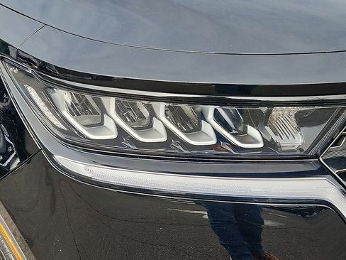 Certified 2022 Kia Sorento S image 9