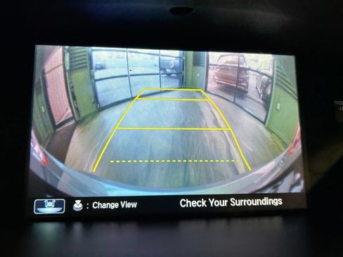 Used 2014 Acura RLX w/ Technology Package FWD image 18