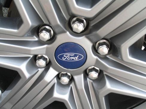 Used 2020 Ford F150 XLT w/ Equipment Group 302A Luxury AWD/4WD image 65