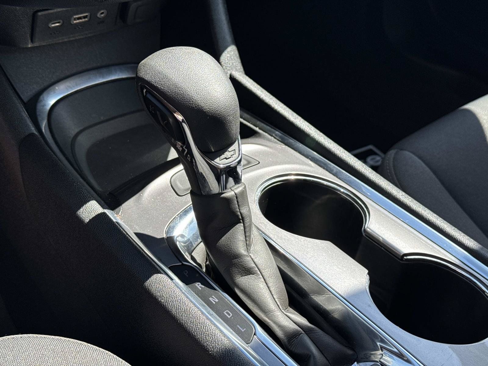 Used 2025 Chevrolet Malibu LT FWD image 25
