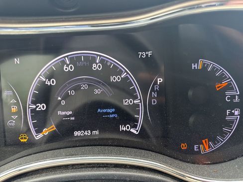 Used 2017 Jeep Grand Cherokee Limited AWD/4WD image 11