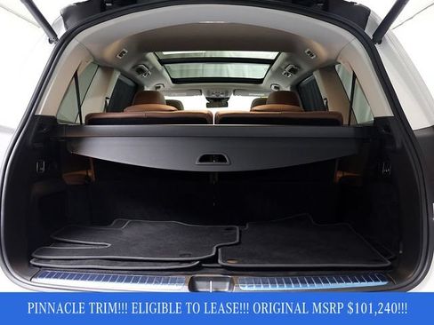 Certified 2026 Mercedes-Benz GLS 450 4MATIC image 33