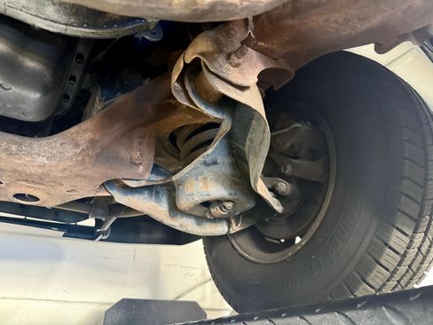 Used 1993 Dodge Dakota 2WD Club Cab image 96