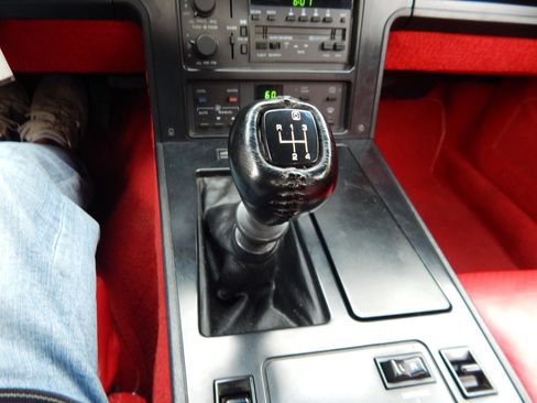 Used 1988 Chevrolet Corvette Convertible RWD image 77