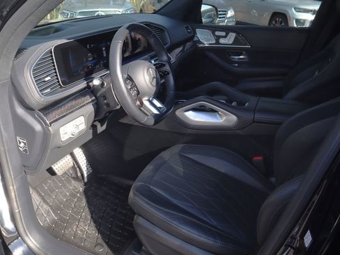 Certified 2025 Mercedes-Benz GLS 63 AMG 4MATIC image 14