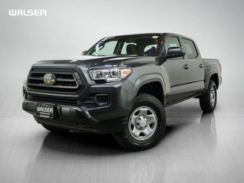 Used 2022 Toyota Tacoma SR image 1