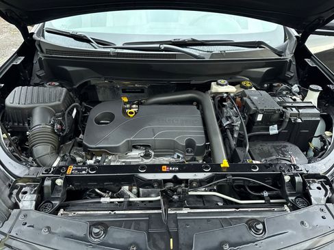 Used 2024 Chevrolet Equinox LS w/ LS Convenience Package image 22