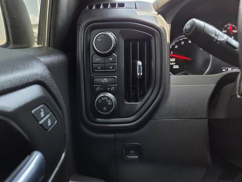 Used 2024 Chevrolet Silverado 1500 Custom Trail Boss AWD/4WD image 39