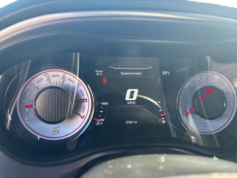 Used 2019 Dodge Challenger R/T Scat Pack w/ Shaker Package image 27