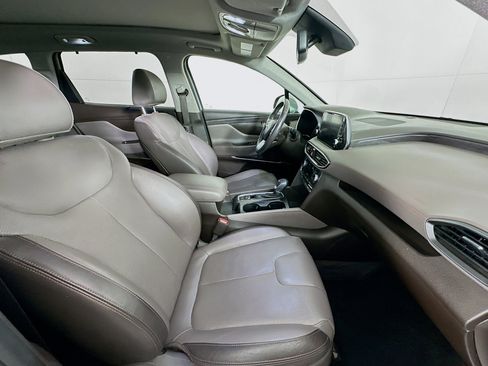 Used 2019 Hyundai Santa Fe AWD image 32