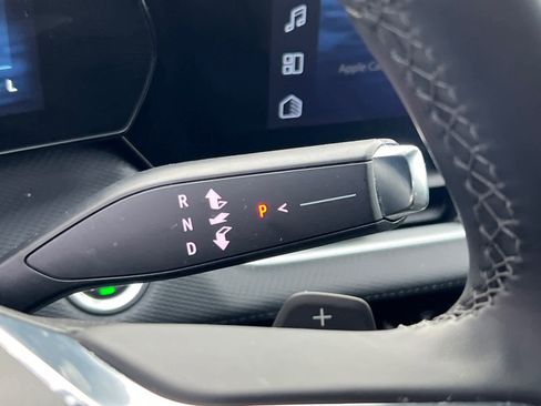 Certified 2025 Chevrolet Equinox LT w/ Safety and Technology Package image 18