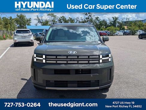 Used 2025 Hyundai Santa Fe SEL FWD image 8