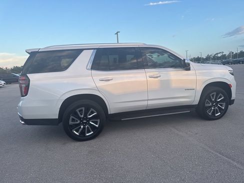 Used 2021 Chevrolet Tahoe Premier w/ Premium Package RWD image 4