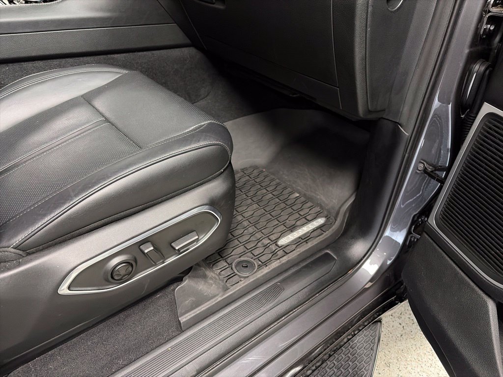 Used 2024 Jeep Wagoneer Series II AWD/4WD image 8