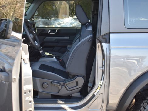 Used 2025 Ford Bronco 2-Door image 16