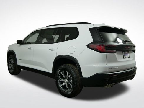 New 2026 GMC Acadia AT4 AWD/4WD image 5