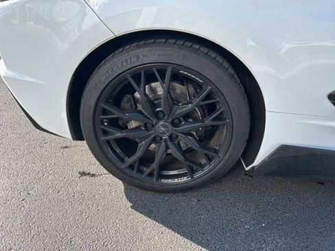 Used 2023 Chevrolet Corvette Stingray Premium Conv w/ Z51 Performance Package image 17