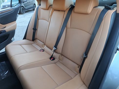 Used 2023 Lexus ES 350 w/ Premium Package image 13