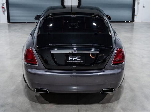 Used 2017 Rolls-Royce Wraith RWD image 5