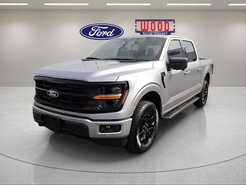 New 2026 Ford F150 XLT w/ Equipment Group 302A MID AWD/4WD image 7