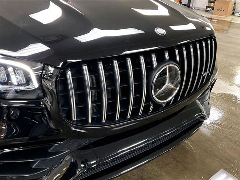 Certified 2024 Mercedes-Benz GLS 63 AMG 4MATIC image 32