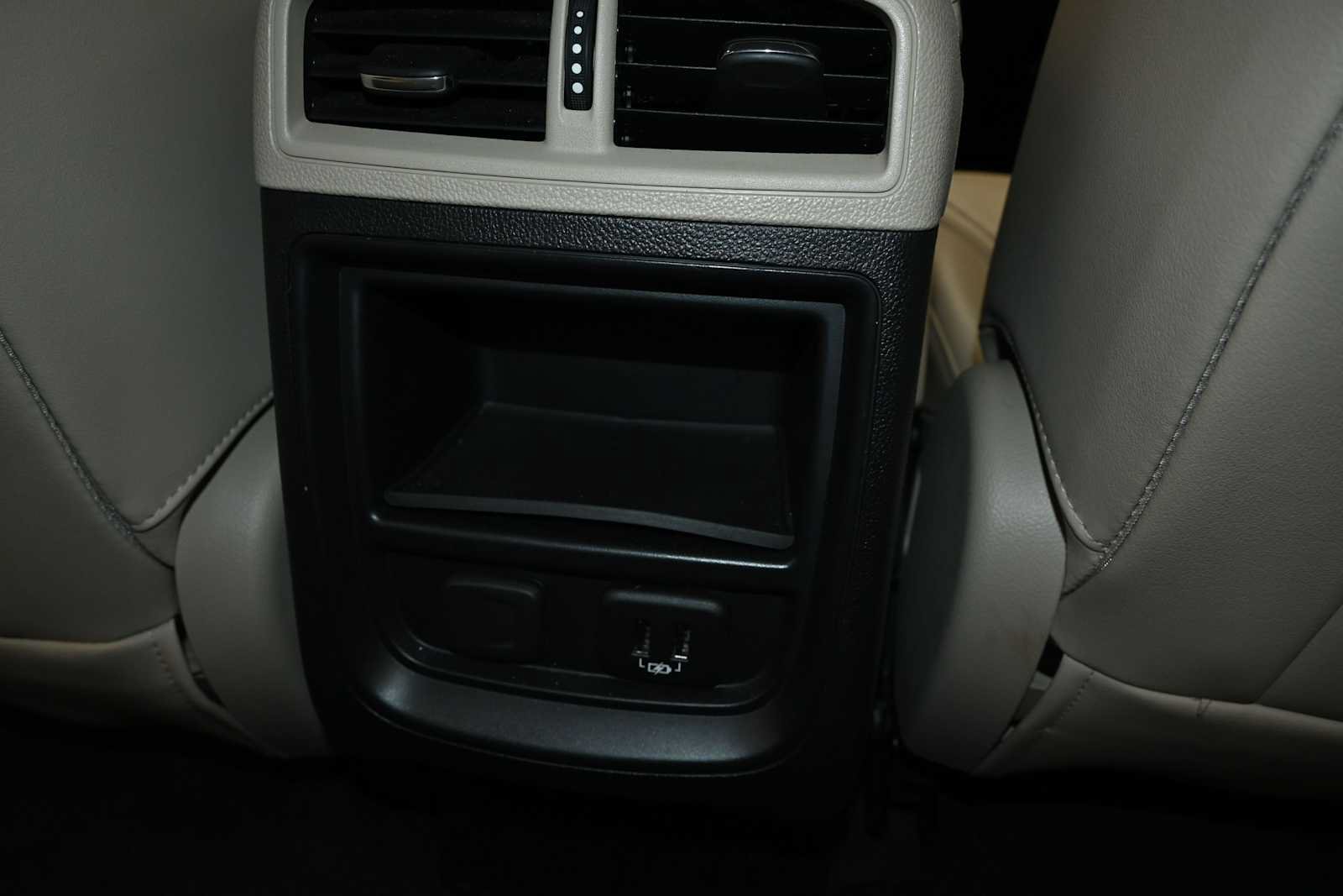 Used 2020 Buick Envision Preferred FWD image 53
