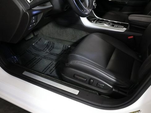 Certified 2018 Acura TLX V6 SH-AWD image 44
