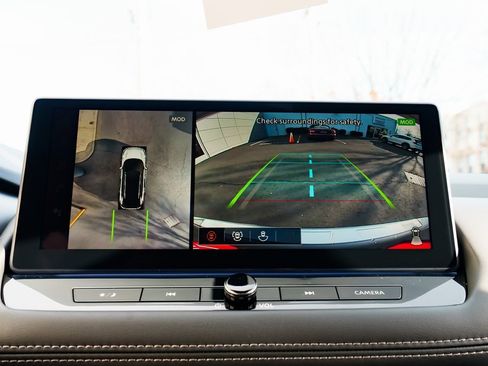 New 2026 Nissan Rogue Platinum image 13