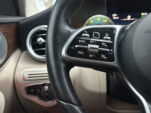 Used 2021 Mercedes-Benz C 300 4MATIC Sedan w/ Premium Package image 27